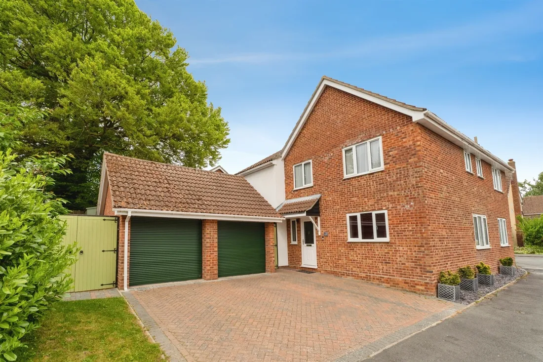 Property photo 1