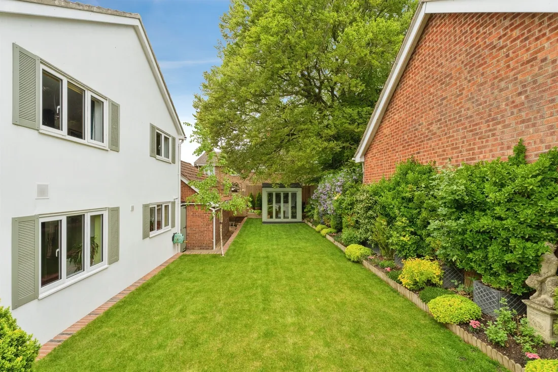 Property photo 24