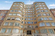 Charterhouse Square, BARBICAN