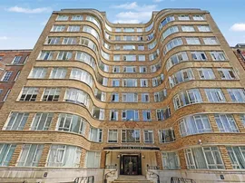 Charterhouse Square, BARBICAN photo