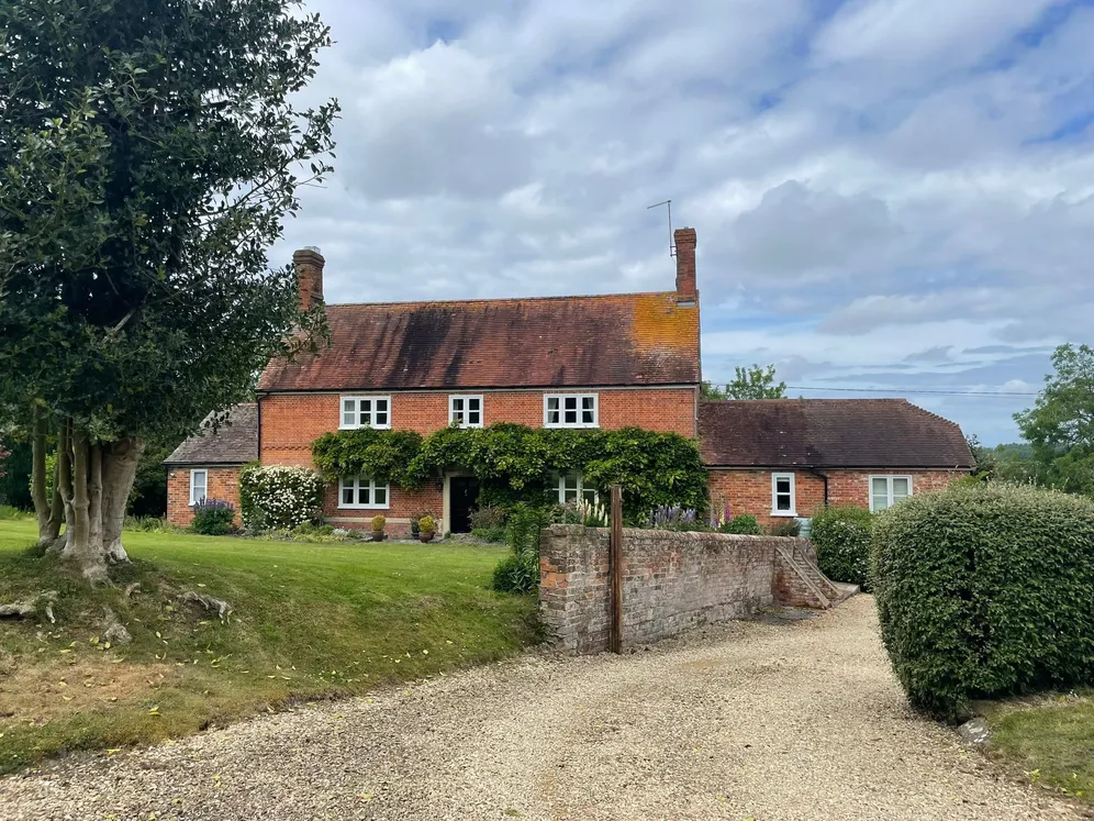 Church Road, Great Cheverell, SN10 photo 12