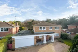 Grosvenor Court, Hawley, GU17