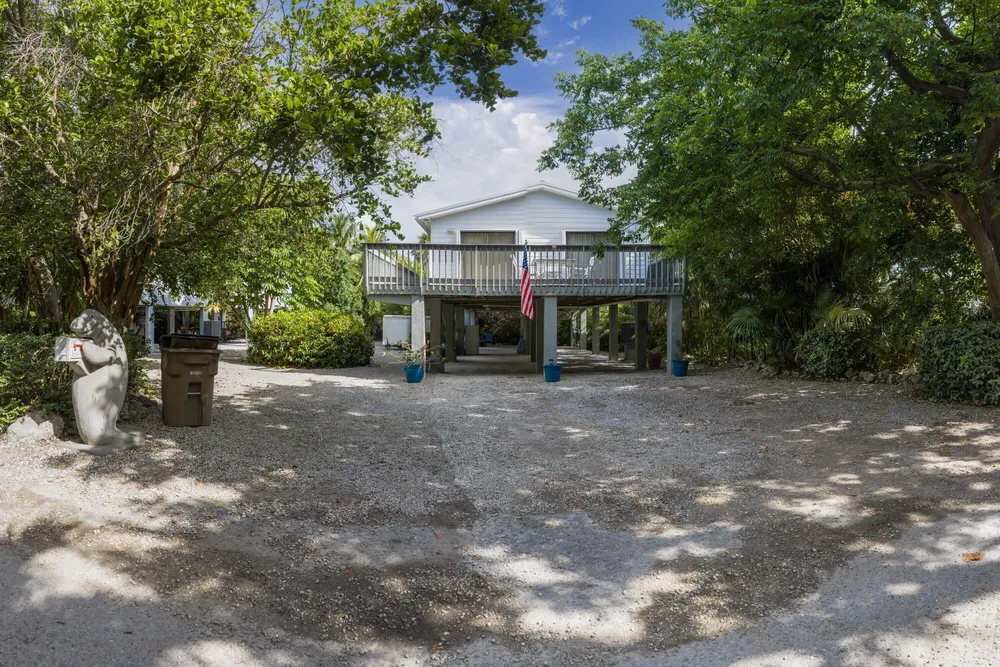 103 Stirrup Key Woods Rd, Marathon, FL 33050