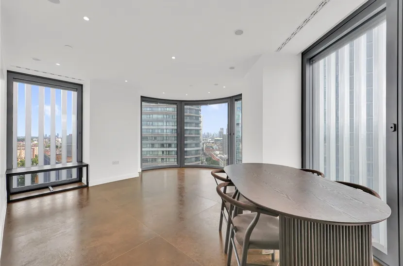Chronicle Tower, EC1V