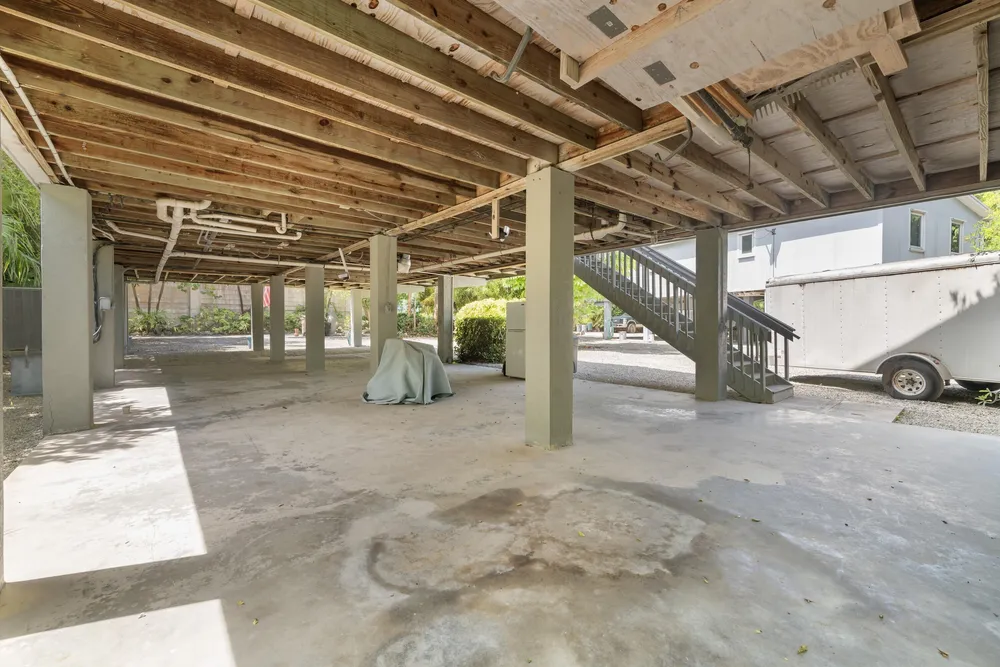 103 Stirrup Key Woods Rd, Marathon, FL 33050