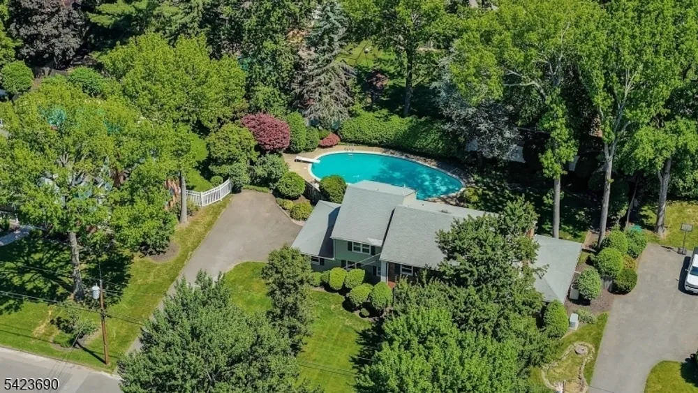2278 Edgewood Terrace, Scotch Plains, NJ 07076