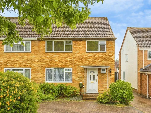 Priory Road, Burgess Hillphoto