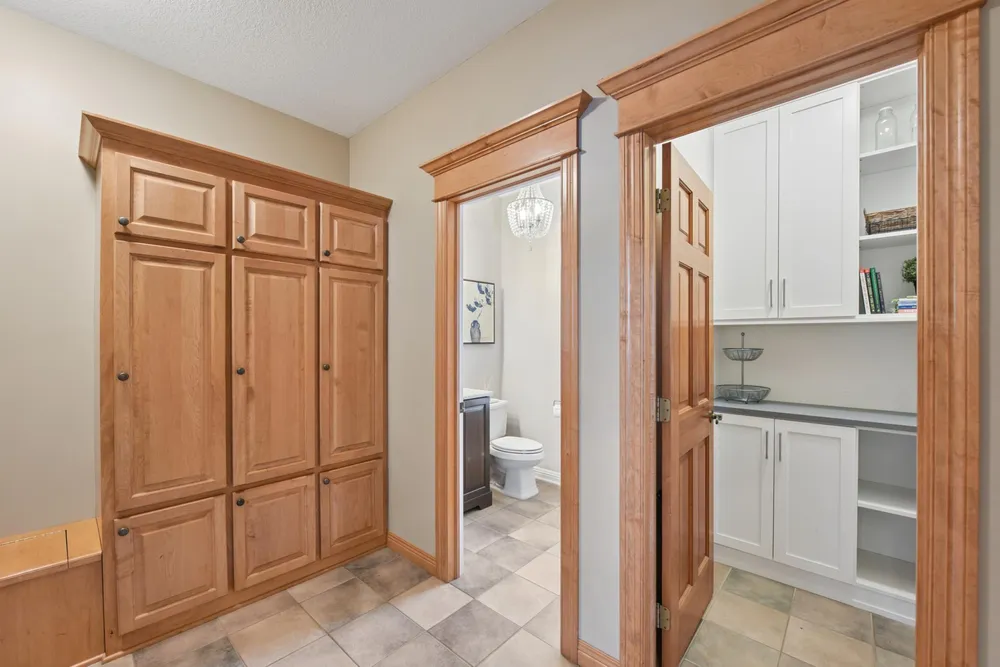 3312 Crestmoor Bay, Woodbury, MN 55125