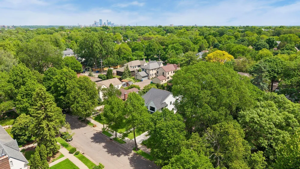 4321 Abbott Ave S, Minneapolis, MN 55410