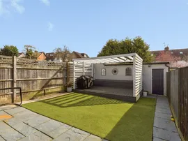 Sunnywood Drive, Haywards Heath thumb 2