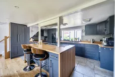 Bath Road, Eastington, GL10 photo 2