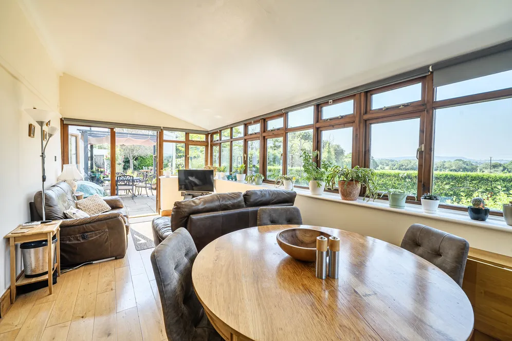 Bath Road, Eastington, GL10 photo 5