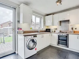 Willow Road, Alverthorpe, Wakefield thumb 3