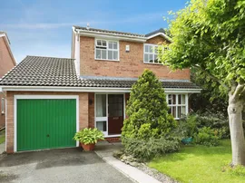 Cedar Close, Lostock Gralam, Northwich photo