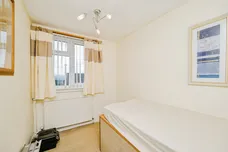 Tenby Court, CAERPHILLY