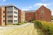 Marlborough Drive, Bushey, WD23 photo 3