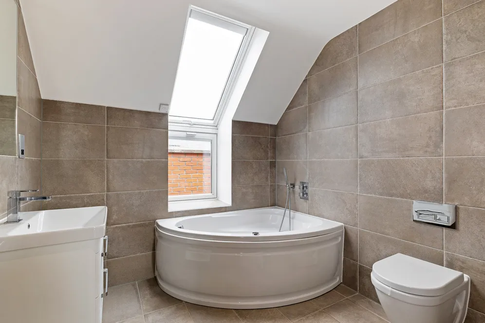 Marlborough Drive, Bushey, WD23 photo 6