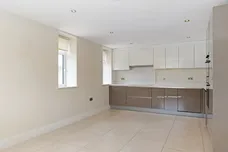 Marlborough Drive, Bushey, WD23 photo 15