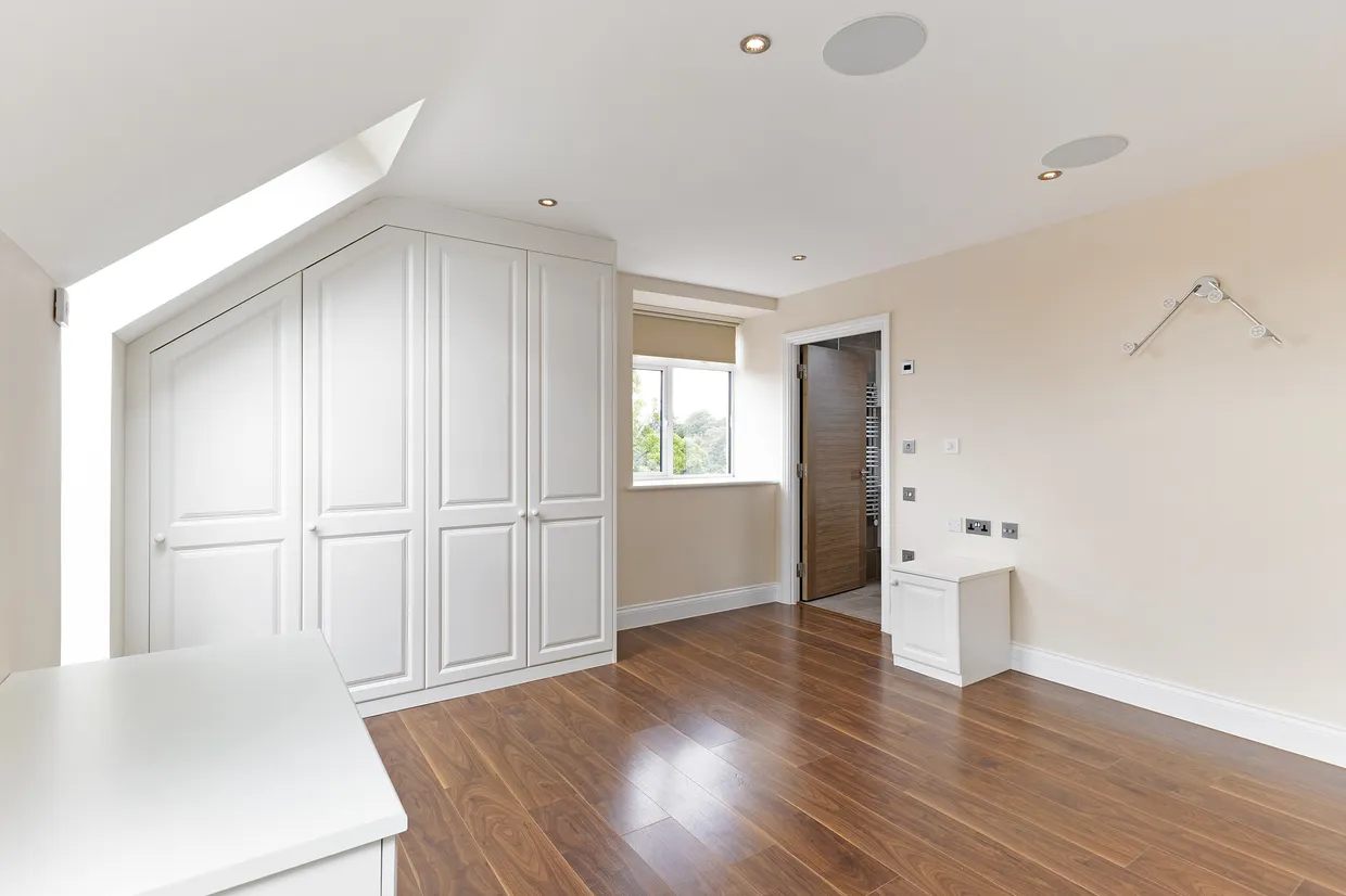 Marlborough Drive, Bushey, WD23 photo 17