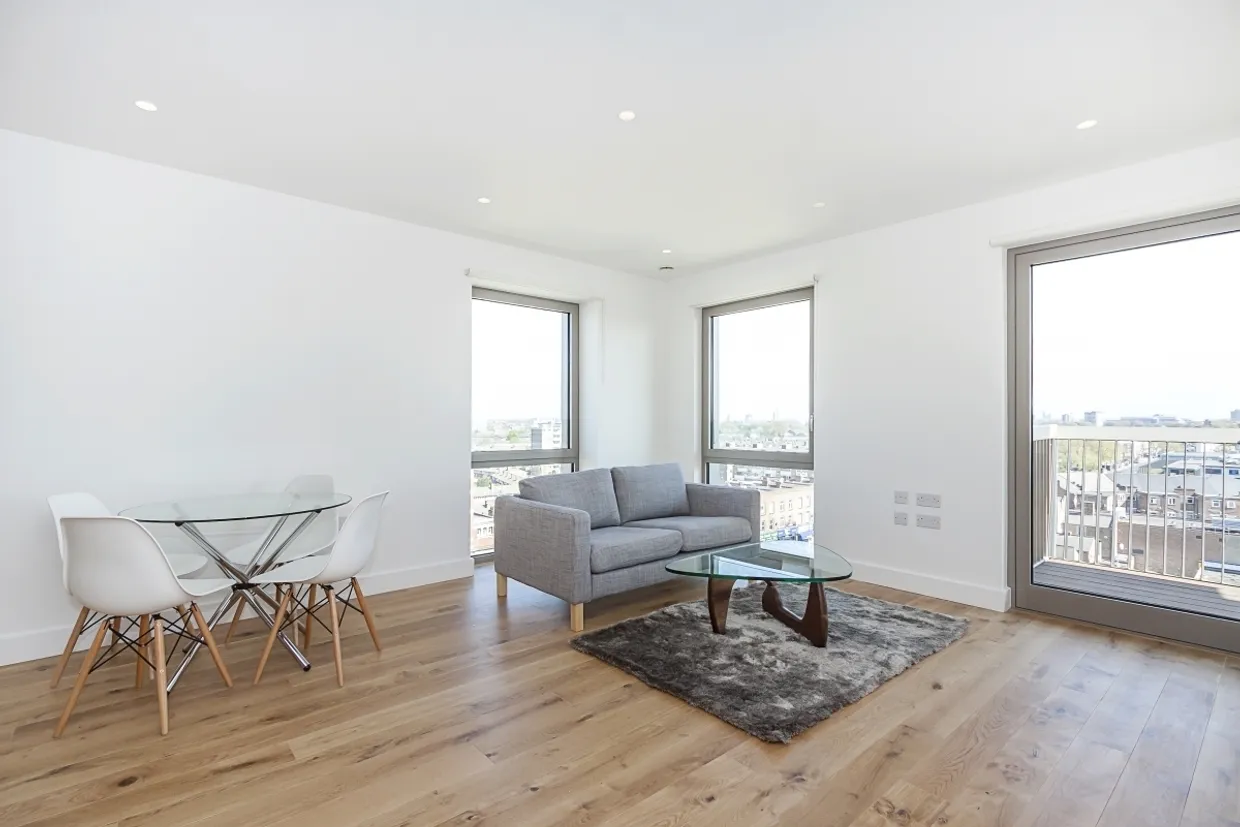 Bywell Place, E16 photo 1