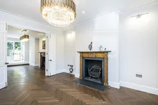 Brompton Square Knightsbridge SW3 photo 1