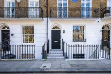 Brompton Square Knightsbridge SW3 photo 2
