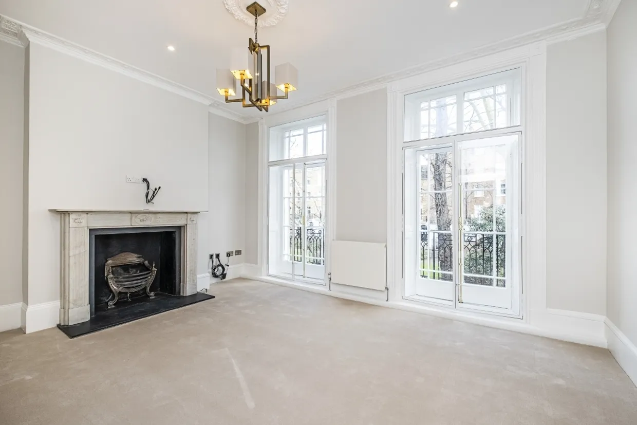 Brompton Square Knightsbridge SW3 photo 5