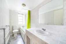 Vicarage Gate London W8 photo 8