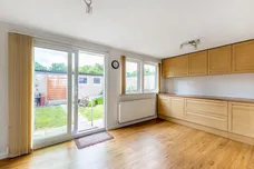 Charlton Road Enfield N9 photo 8