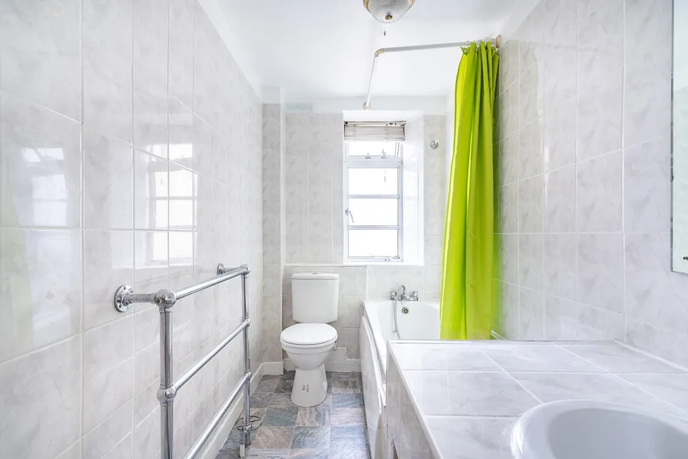 Vicarage Gate London W8 photo 9