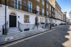 Brompton Square Knightsbridge SW3 photo 14