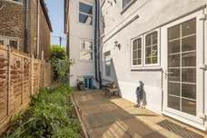Byrne Road London SW12 photo 16