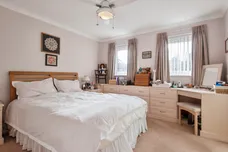 King James Way, Royston