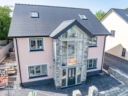Bronwydd Road, Carmarthen , SA31