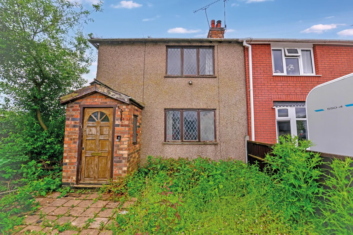 North Avenue, BEDWORTH