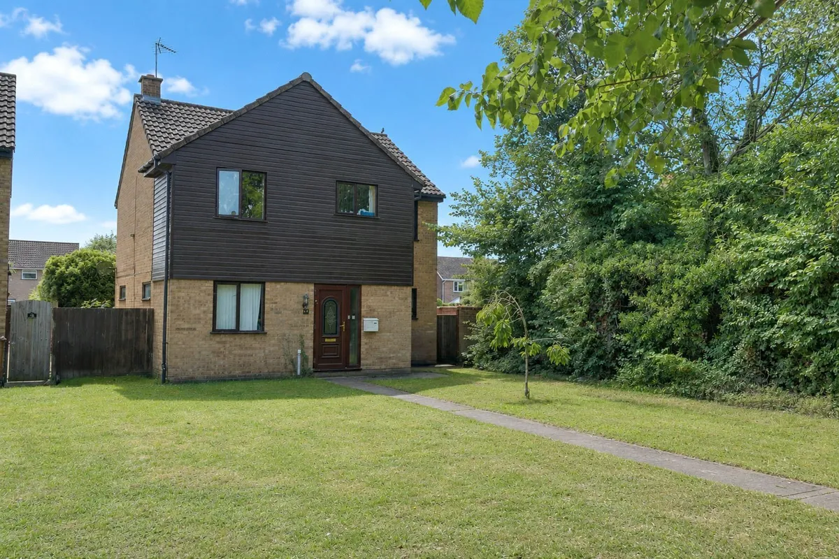 Kingsway, Mildenhall, Bury St. Edmunds, Suffolk, IP28