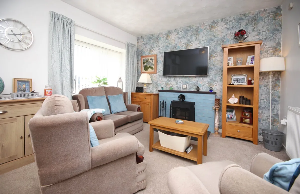 Llewelyn Street, Amlwch, Isle of Anglesey, LL68