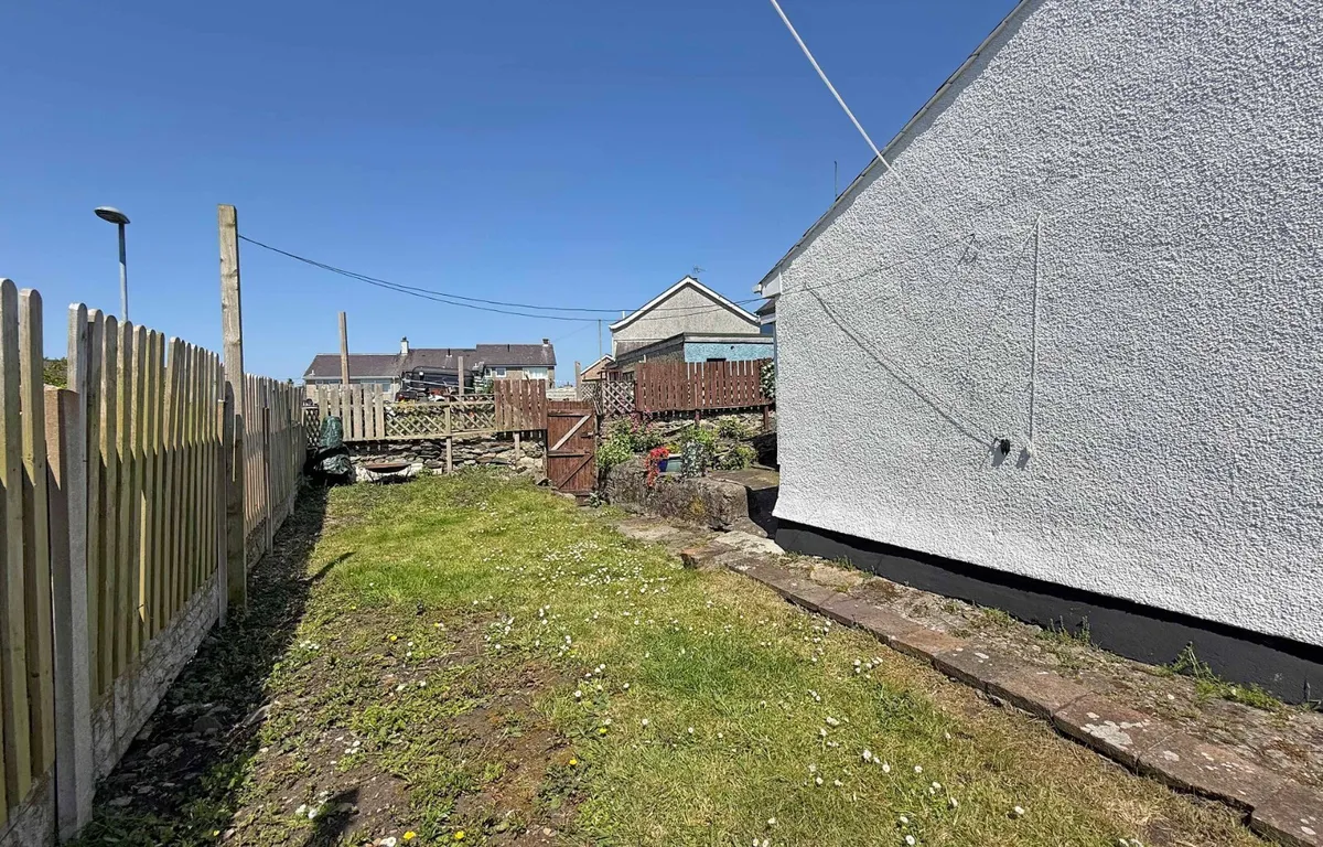 Llewelyn Street, Amlwch, Isle of Anglesey, LL68