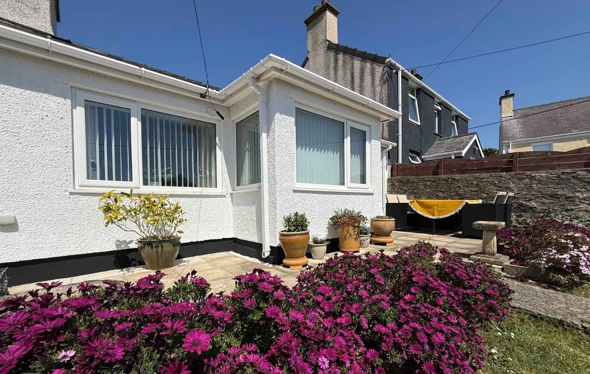 Llewelyn Street, Amlwch, Isle of Anglesey, LL68