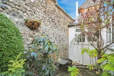 Earls Court Road, Amesbury, Salisbury