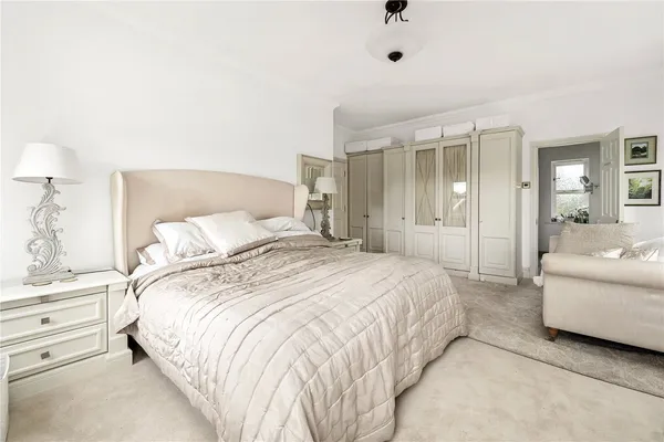 The Lawns, Bowdon, WA14 photo 12