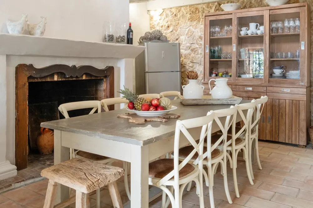 Châteauneuf-Grasse, 06740, France