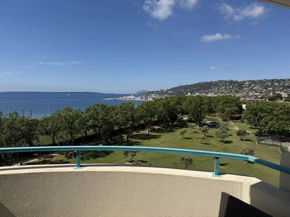Antibes, 06160, France