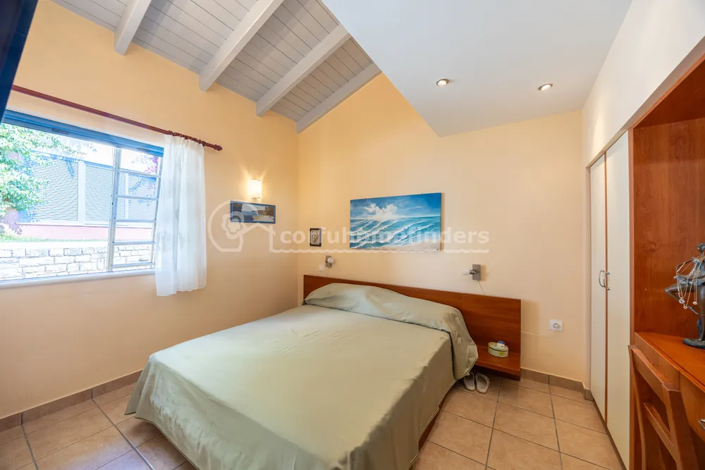 AKROGIALI APARTMENT, Barbati, Corfu