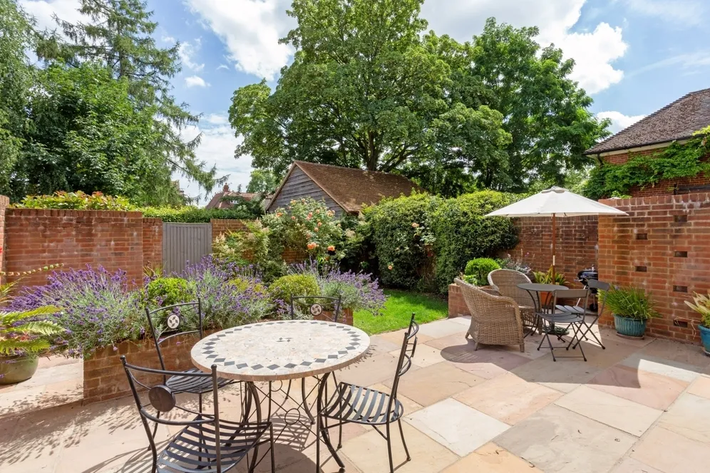 Cromwell Gardens Marlow SL7 photo 9