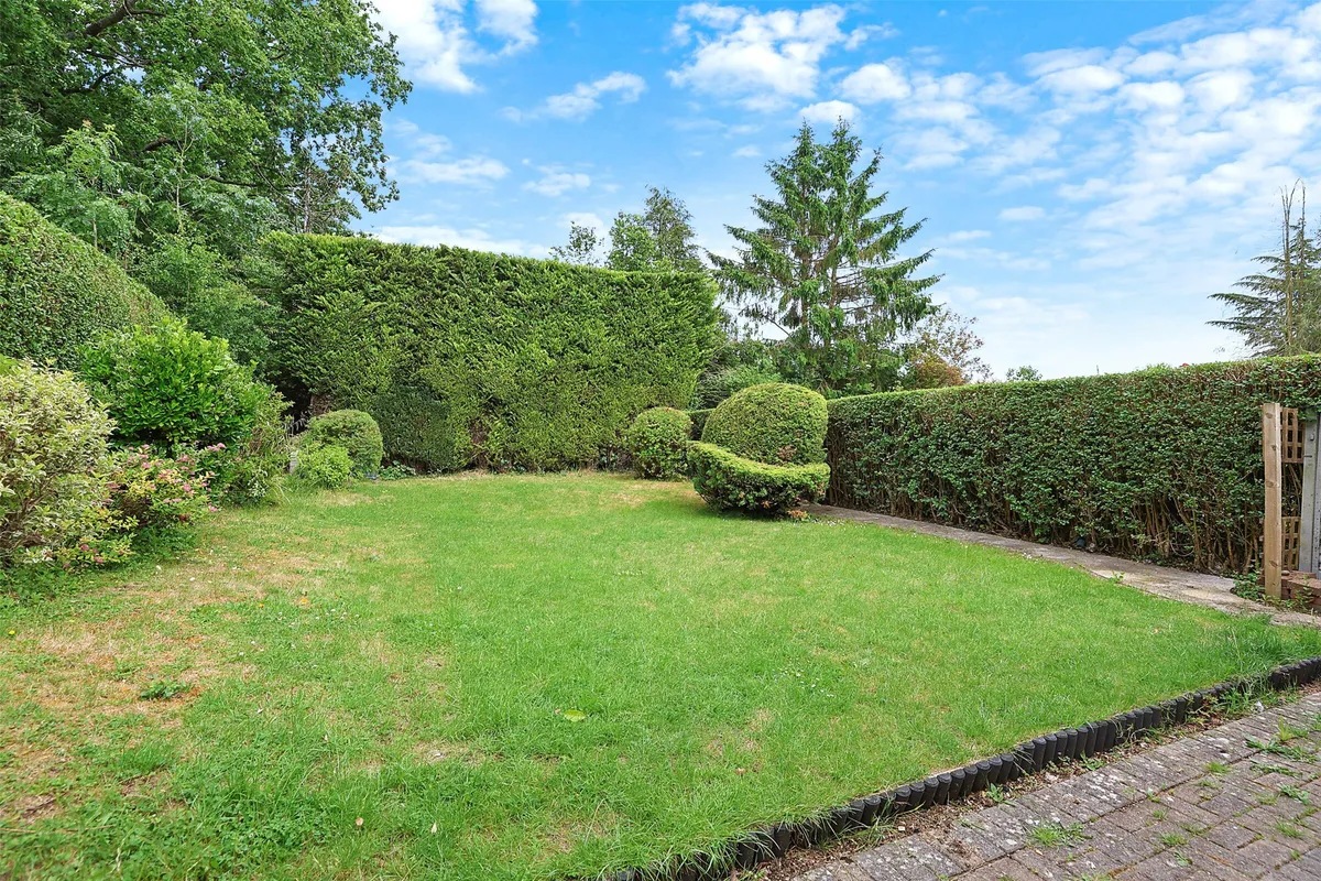 Westlands Way, Oxted, Surrey, RH8
