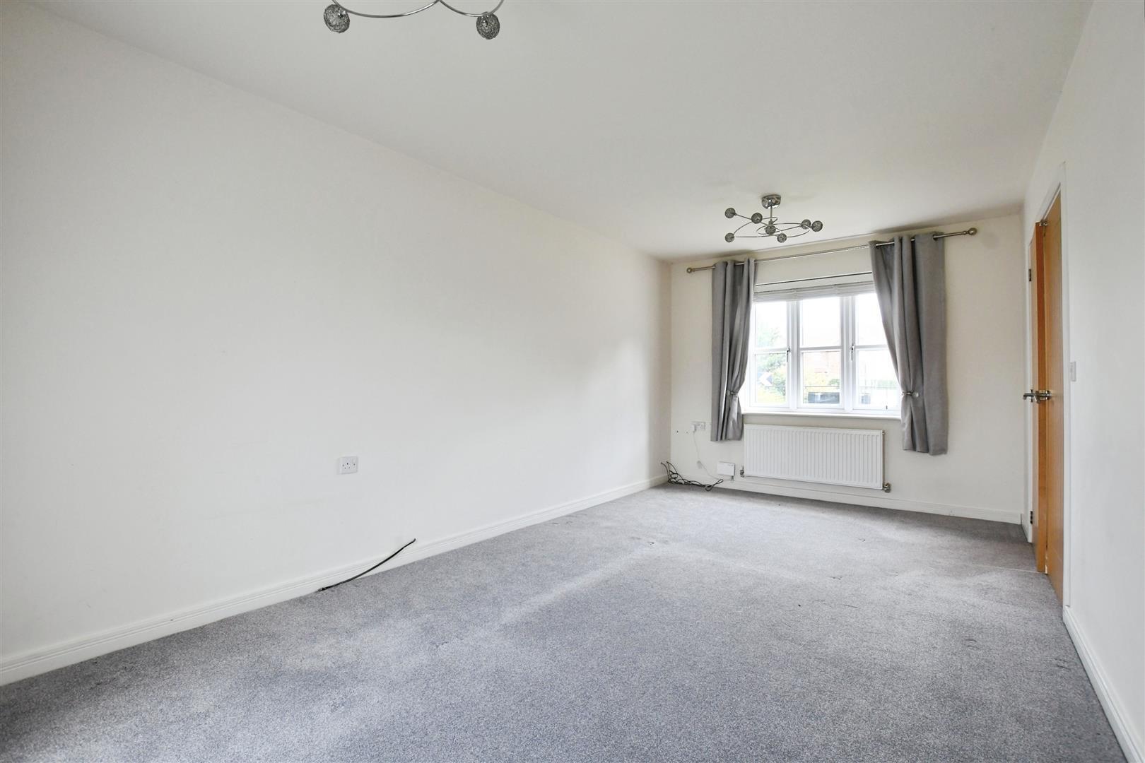 Runnymede Lane, Kingswood, Hull Image 7
