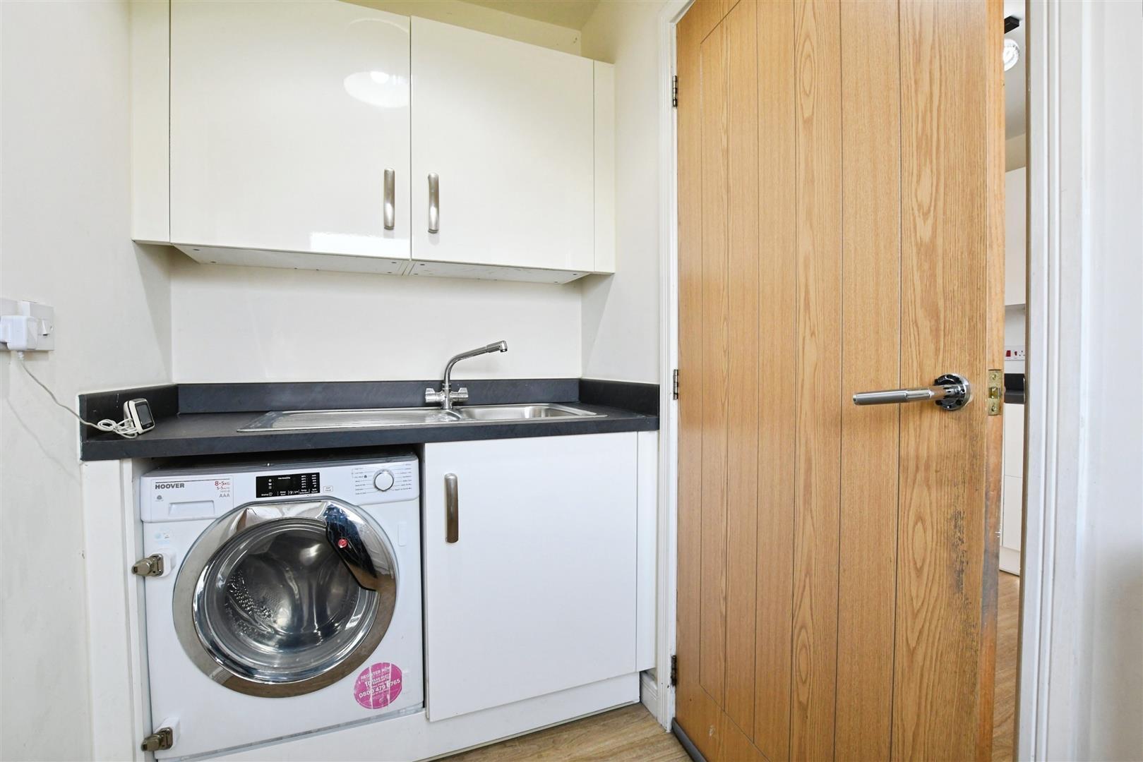 Runnymede Lane, Kingswood, Hull Image 10