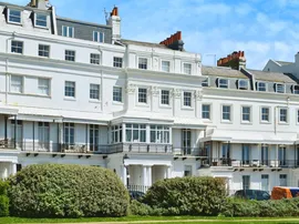 Lewes Crescent, Brighton photo