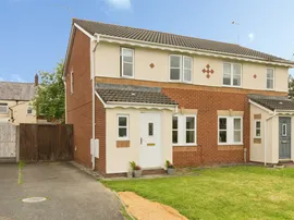 Firtree Close, Winsford photo